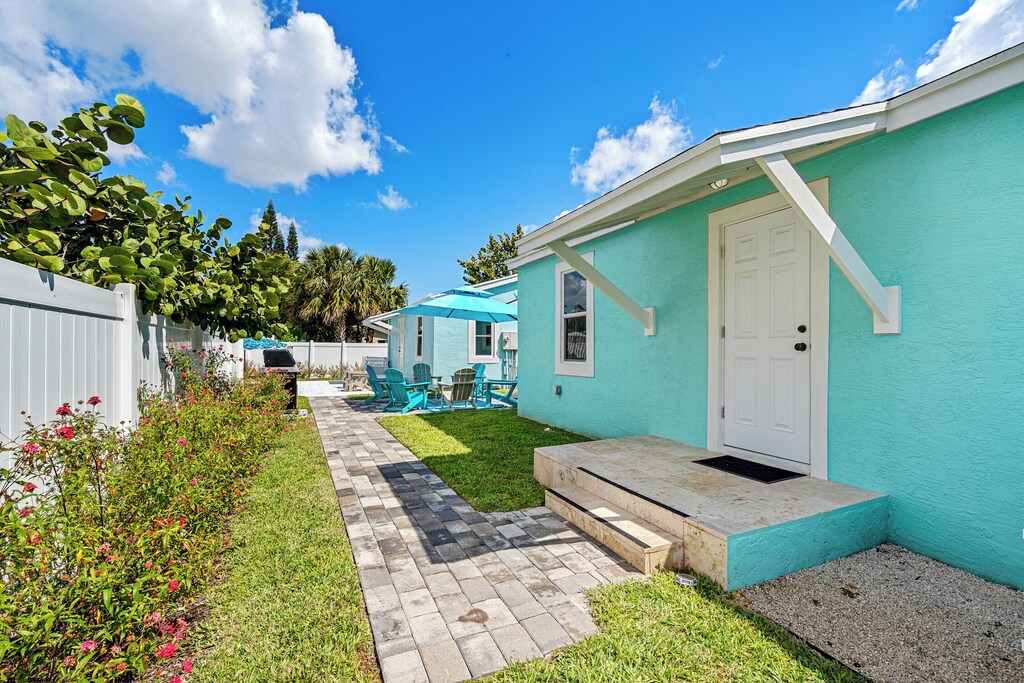 Flamingo Cottage